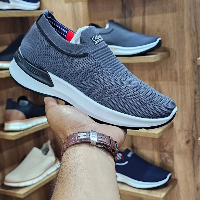 Кроссовки Casual