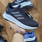 Кроссовки Adidas