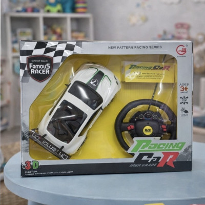 Радиоуправляемая машинка