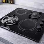 Комбинированная варочная панель (газ + электричество)