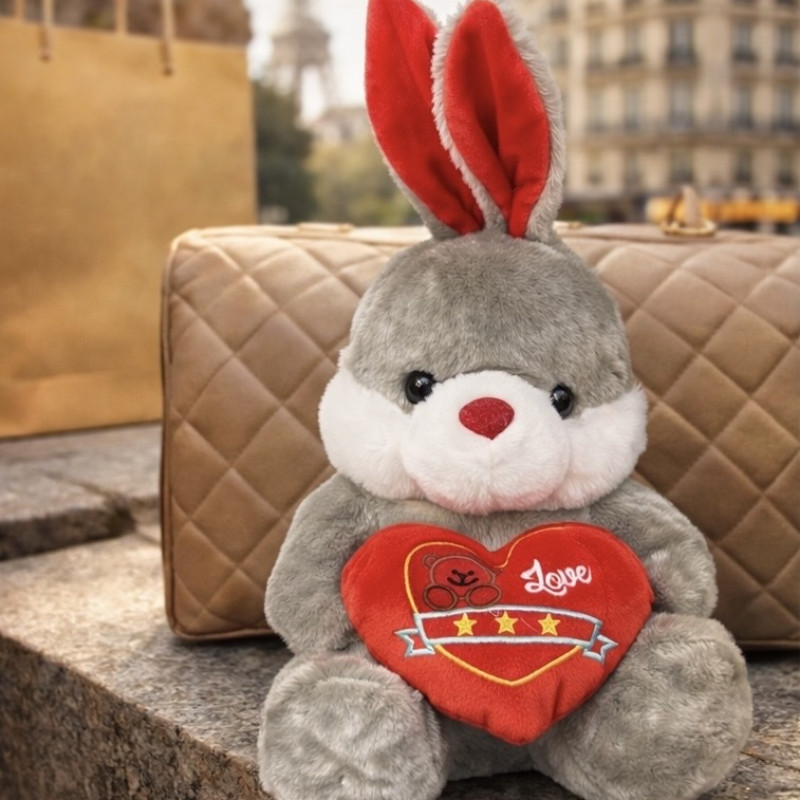 Плюшевый зайчик с сердцем «Love»