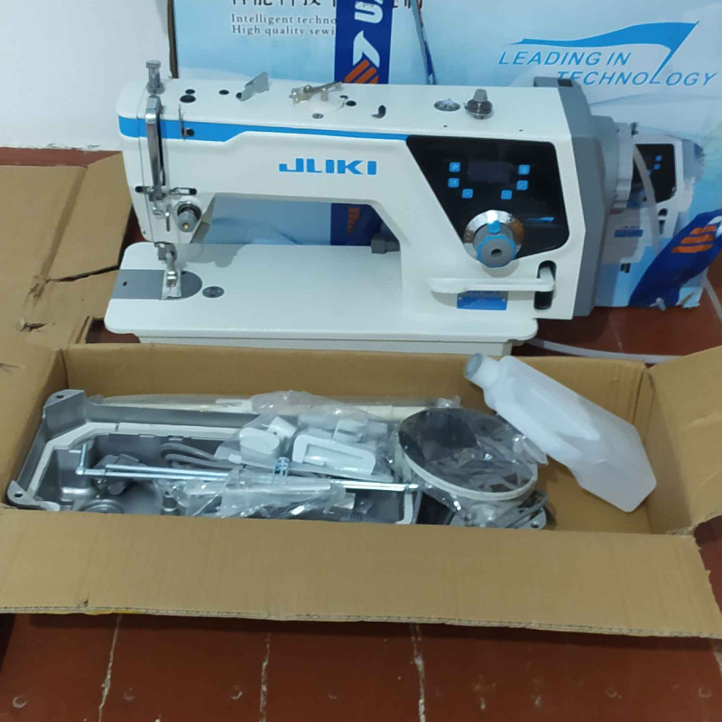 Швейная машина прямострочная JLIKI F5