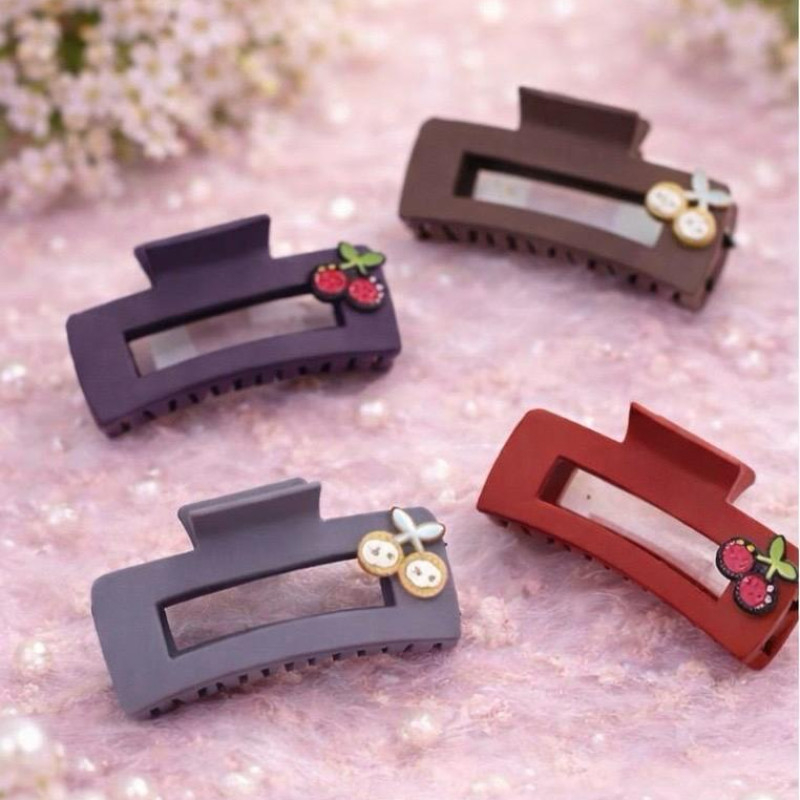 Зажим большой с черри